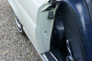 Image 47/50 of Mercedes-Benz 280 SE (1968)