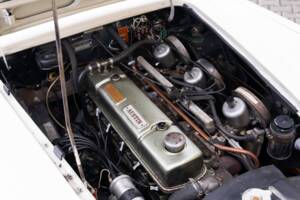 Image 35/72 de Austin-Healey 3000 Mk II (BJ7) (1962)