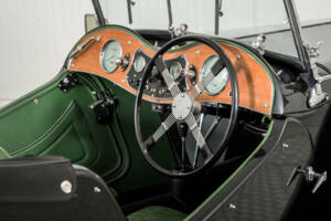 Image 28/50 of MG TC (1947)