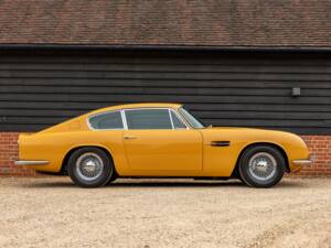 Bild 3/62 von Aston Martin DB 6 Mk II (1970)