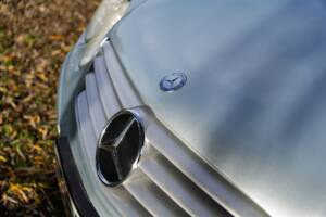 Image 41/45 of Mercedes-Benz SL 55 AMG (2004)