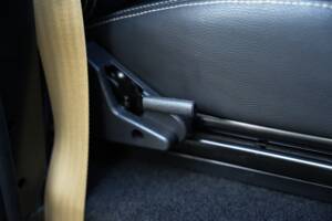 Bild 54/58 von Land Rover Defender 110 (2013)