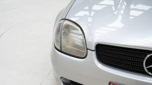 Image 11/15 de Mercedes-Benz SLK 230 Kompressor (1999)