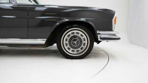 Bild 10/15 von Mercedes-Benz 280 SE 3,5 (1970)