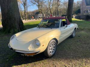 Afbeelding 3/12 van Alfa Romeo 2000 Spider Veloce (1978)