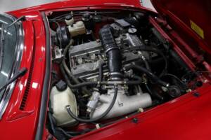 Immagine 24/28 di Alfa Romeo 2.0 Spider (1990)