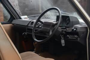Immagine 38/50 di Land Rover Range Rover Classic 3.5 (1982)