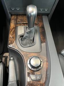 Afbeelding 4/38 van BMW 530i (2003)