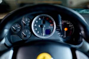 Bild 41/46 von Ferrari 575M Maranello (2003)