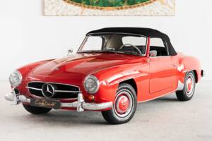 Image 2/35 of Mercedes-Benz 190 SL (1962)
