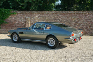 Image 40/50 of Aston Martin V8 (1980)
