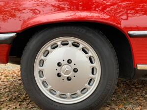 Image 25/177 de Mercedes-Benz 350 SL (1974)