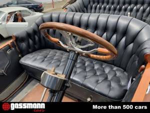 Image 13/15 of Packard Twin-Six (1916)