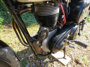 Image 19/43 of Norton DUMMY (1957)