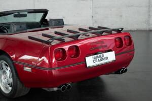 Imagen 11/50 de Chevrolet Corvette Convertible (1990)