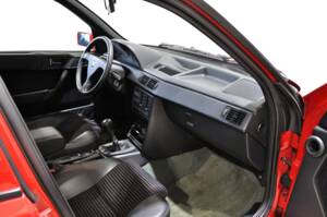 Imagen 20/30 de Alfa Romeo 155  2.0 Q4 4x4 (1992)