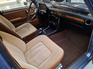 Bild 10/29 von BMW 2500 (1972)