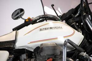 Image 21/44 de Moto Guzzi California II (1983)