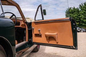 Image 28/34 of Aston Martin DB 2 (1953)
