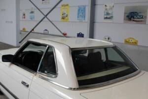 Bild 10/12 von Mercedes-Benz 380 SL (1982)
