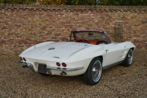 Immagine 2/50 di Chevrolet Corvette Sting Ray (1963)
