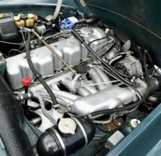 Image 28/38 of Mercedes-Benz 280 SL (1969)