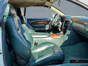 Bild 14/16 von Aston Martin DB 7 Vantage Volante (1999)