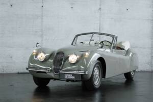 Bild 9/50 von Jaguar XK 120 DHC (1953)