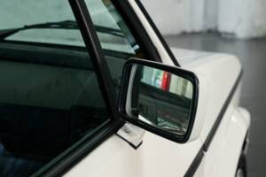 Image 40/50 of Volkswagen Golf Mk I Convertible 1.8 (1989)