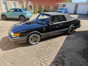 Image 1/8 de Saab 900 Turbo S 16V (1993)