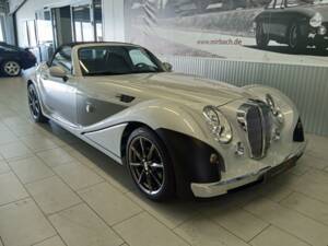 Image 5/18 of Mitsuoka Himiko (2020)