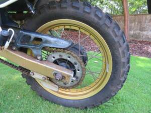 Bild 40/47 von Honda DUMMY (1985)