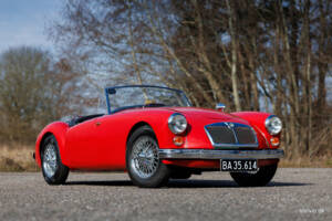 Image 8/43 of MG MGA 1600 (1960)