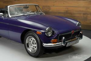 Image 2/8 de MG MGB (1974)