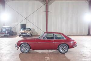 Immagine 15/29 di MG MGB GT V8 (1974)