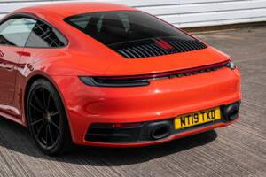 Bild 10/33 von Porsche 911 Carrera 4S (2019)