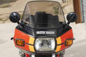 Afbeelding 12/40 van Moto Guzzi 850 LeMans II (1980)