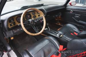 Image 19/38 of Chevrolet Camaro LT (1974)