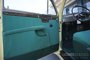 Image 25/50 of Lincoln Zephyr (1947)