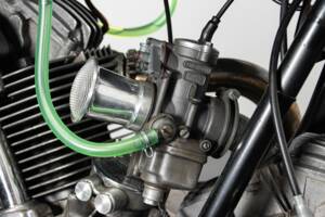 Image 37/50 of Ducati 750 GT (1972)