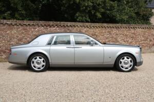Bild 38/50 von Rolls-Royce Phantom VII (2004)
