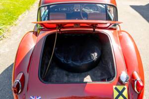 Image 30/50 de MG MGA 1500 (1957)