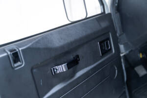 Bild 8/31 von Land Rover Defender 90 TD4 (2008)