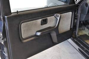 Image 20/40 of BMW 325ix (1989)