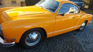 Bild 2/18 von Volkswagen Karmann Ghia 1600 (1971)