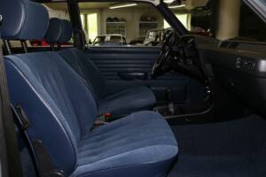 Immagine 18/22 di BMW 318i (1981)