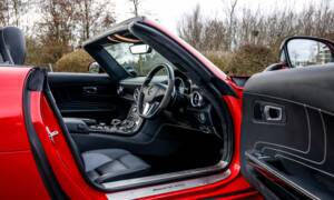 Image 14/40 of Mercedes-Benz SLS AMG Roadster (2011)