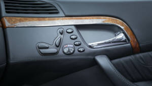 Image 15/51 of Mercedes-Benz S 65 AMG L (2004)
