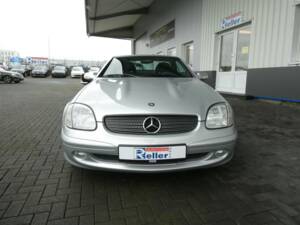 Bild 2/17 von Mercedes-Benz SLK 230 Kompressor (2003)