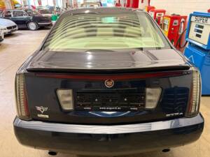 Image 16/17 of Cadillac STS 4.6 (2008)